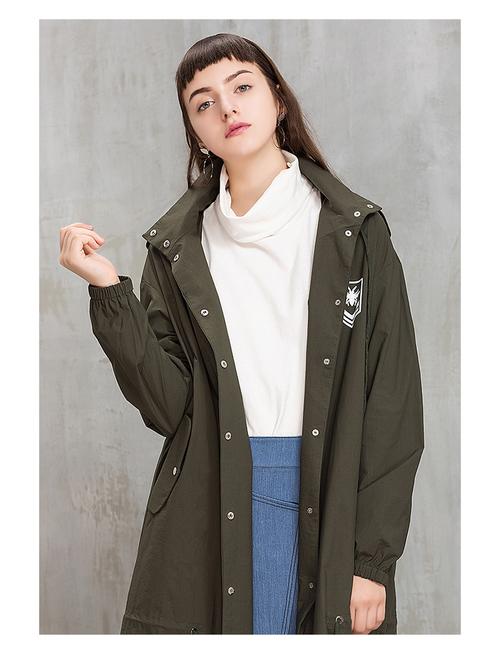 魏妮 服装鞋帽箱包饰品一站式时尚解决方案